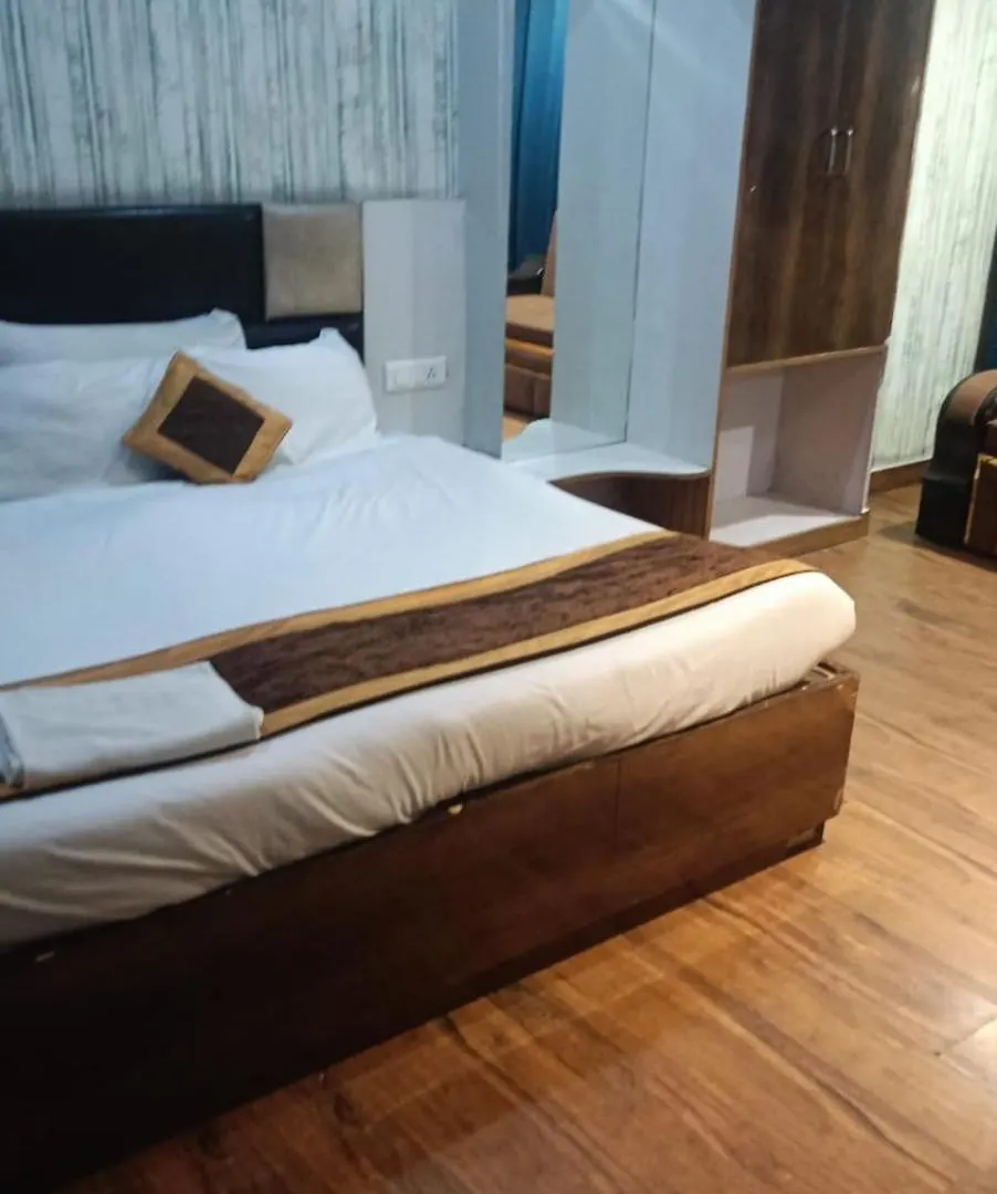 Hotel Rashik Shimla